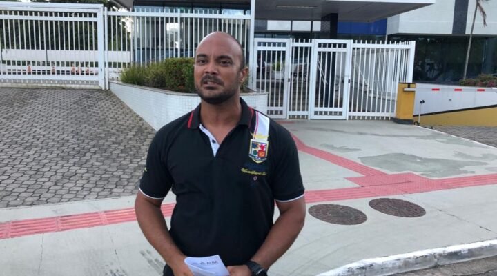 Capitão Alden formaliza notícia-crime contra cinco deputados baianos