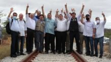 Bolsonaro na Bahia: presidente visita obras da Fiol na cidade de Tanhaçu