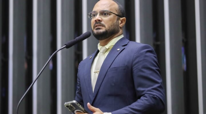 Capitão Alden se manifesta após morte de PM em Salvador