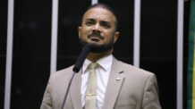 Capitão Alden quer permitir que as despesas veterinárias sejam deduzidas do Imposto de Renda