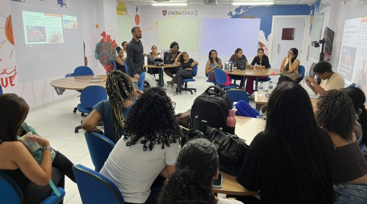 Capitão Alden ministra palestra sobre simbologia do crime em Faculdade
