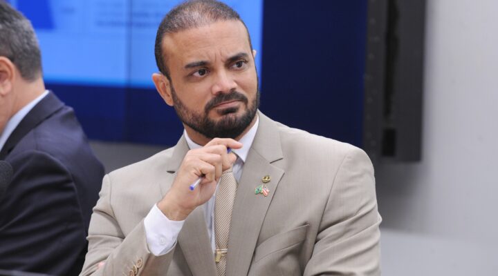 Capitão Alden conquista nova aprovação na CCJC em prol da Segurança Privada