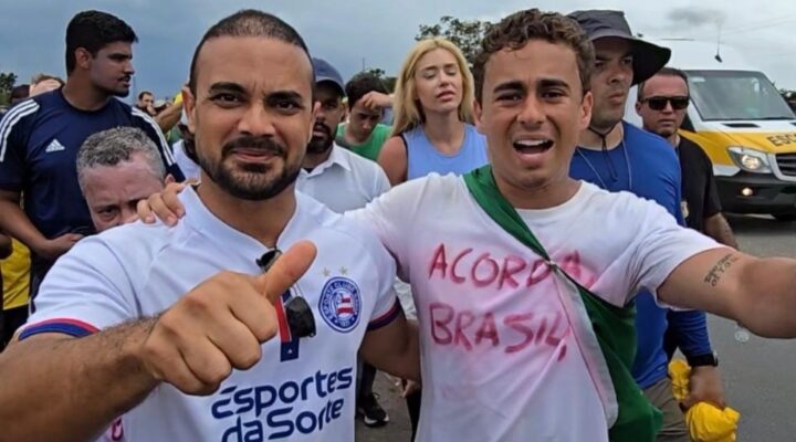 Deputados percorrem mais de 100 km em caminhada pela justiça e liberdade rumo a Brasília